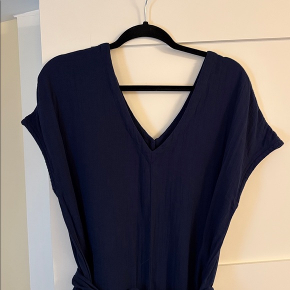 Gauze Navy Blue V-Neck jumpsuit - Picture 2 of 3